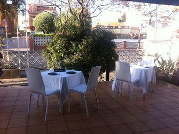 Hotel 139 *